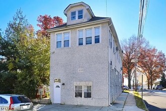 Building Photo - 234 E 9th Ave