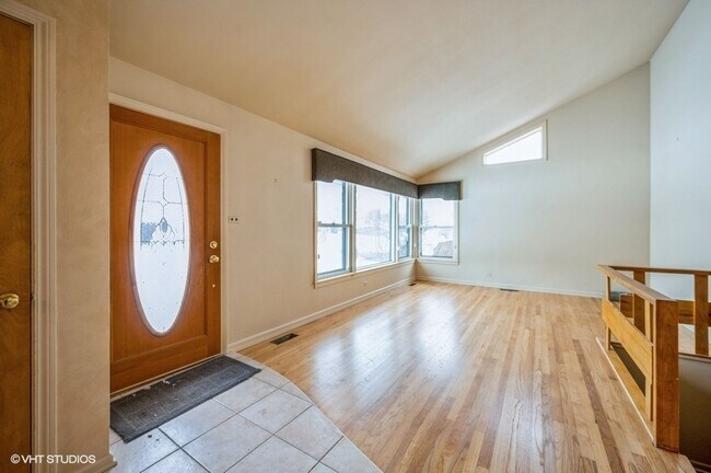 Building Photo - 1437 Ferndale Ave