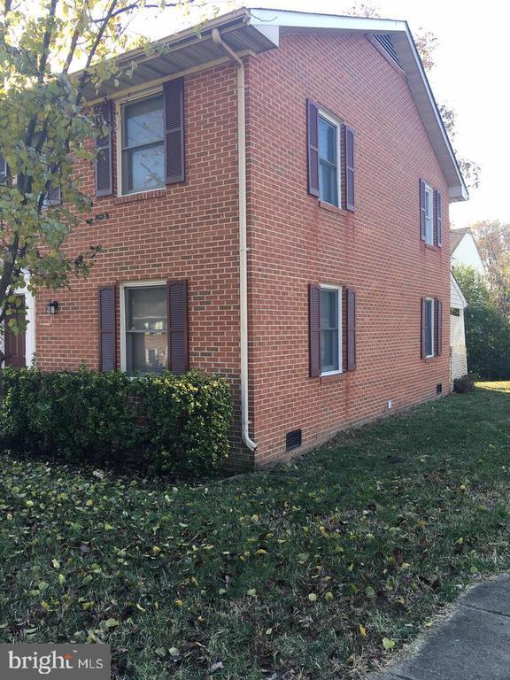 Primary Photo - 129 Farrell Ln