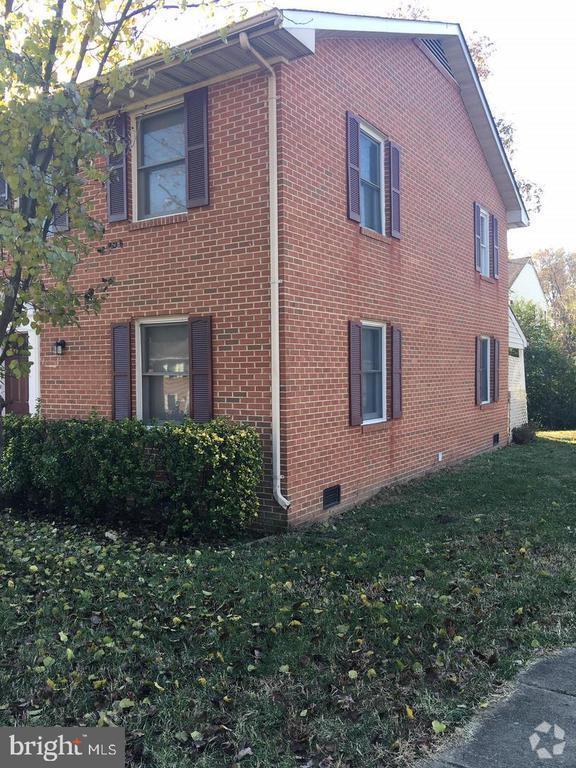 Building Photo - 129 Farrell Ln