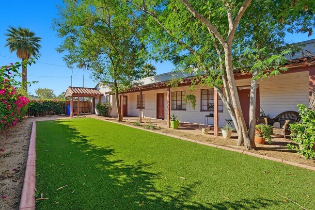 Foto del edificio - Great complex in Central Phoenix