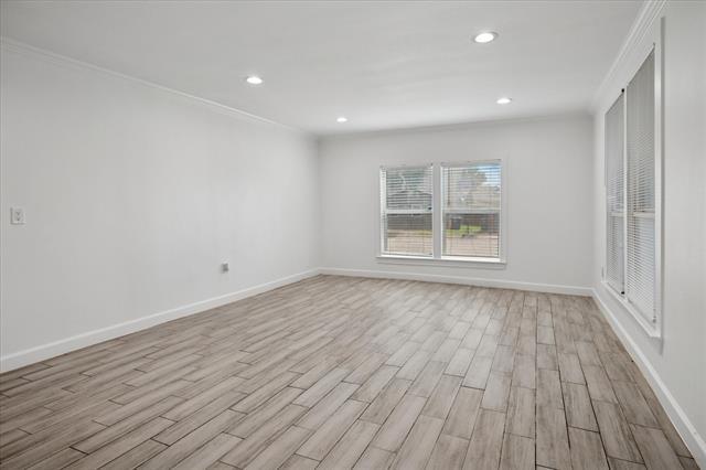 Building Photo - 5409 Queen Ct