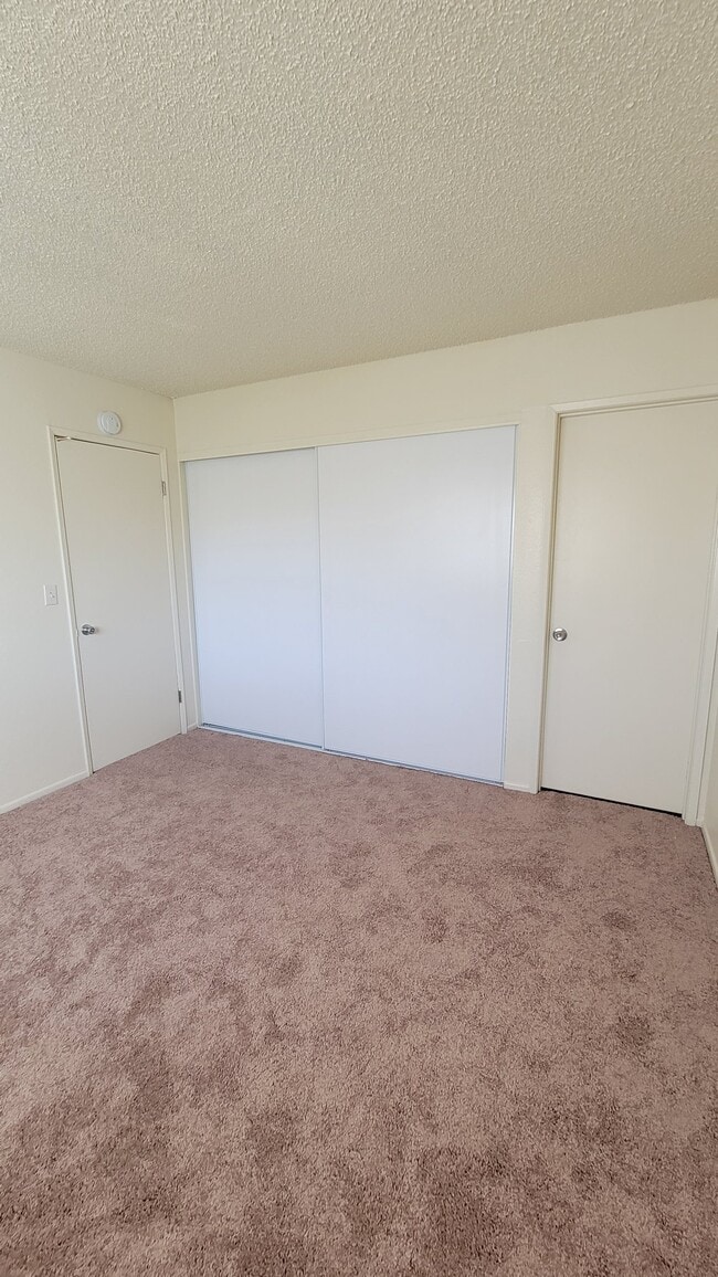 Building Photo - 15549 Barranca Way