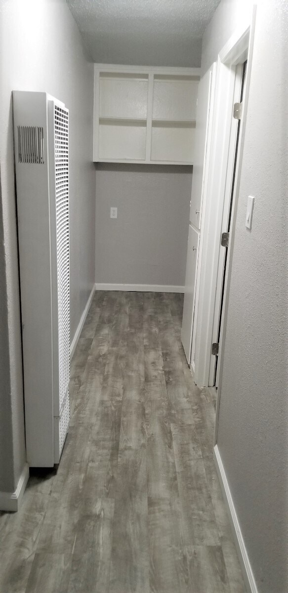 Actual Photo of 1917 - Apt 2 - 1917 Apartment Ln