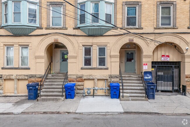 Foto del edificio - 74 Grant St