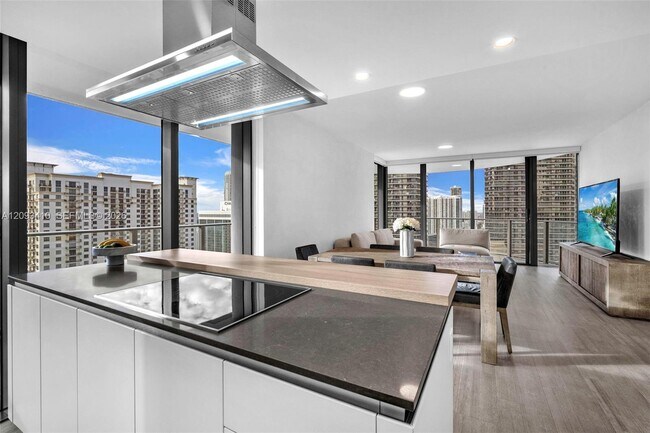 Foto del edificio - 1000 Brickell Plaza