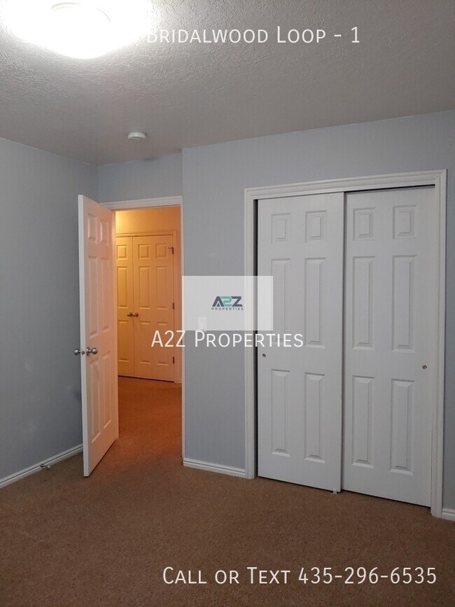 Foto del edificio - 1234 N Bridalwood Loop
