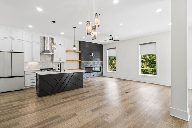Foto del edificio - 105 Walnut St SW