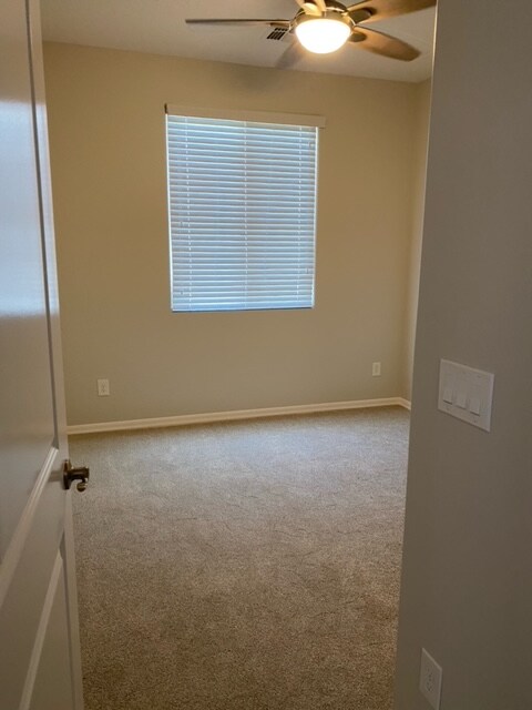 Foto del edificio - 4555 W Federal Way