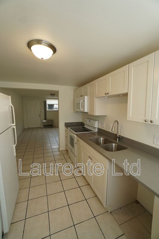 Foto del edificio - 1118 Rosemary St