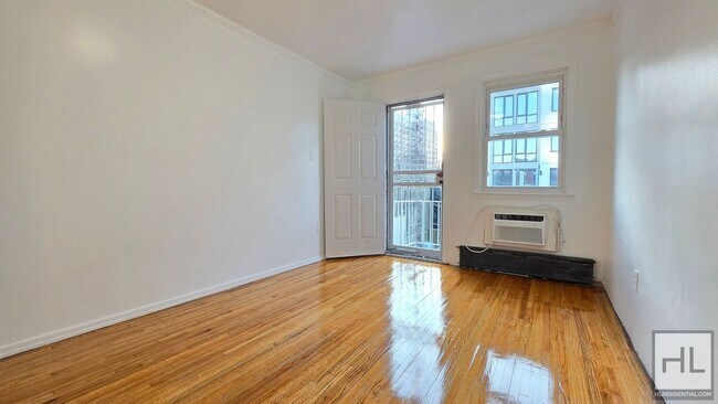 Foto del edificio - 9 STREET