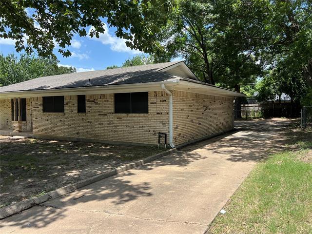 Building Photo - 513 Stewart Ln