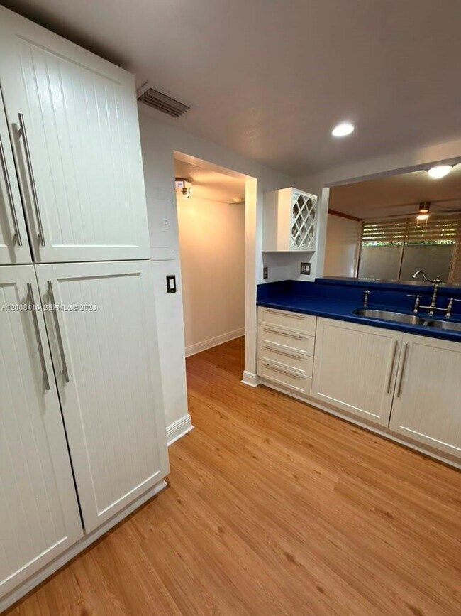 Foto del edificio - 10835 SW 112th Ave
