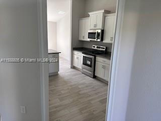 Foto del edificio - 1920 Loyola Ave