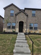 Building Photo - 2632 Gladewater Rd