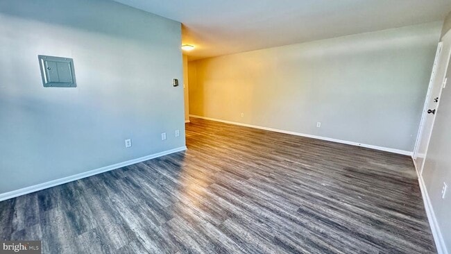 Building Photo - 4258 Buckman Rd