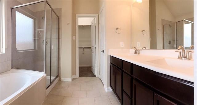 Foto del edificio - 4700 Woodard Ln
