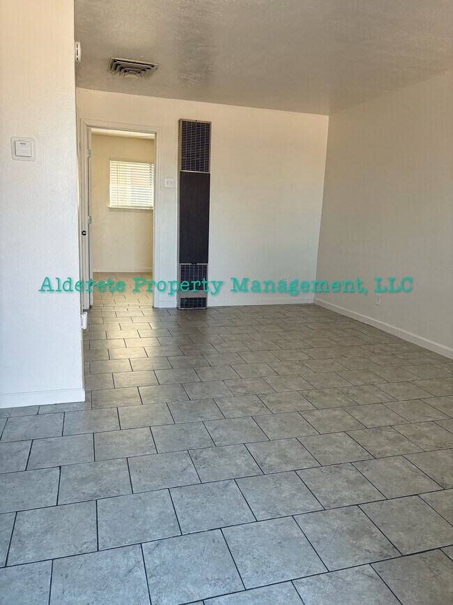 Foto del edificio - 3312 Wellesley Ct NE