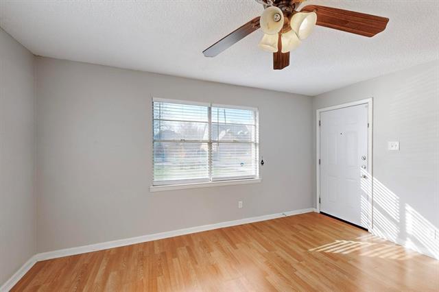 Foto del edificio - 8707 Slay St