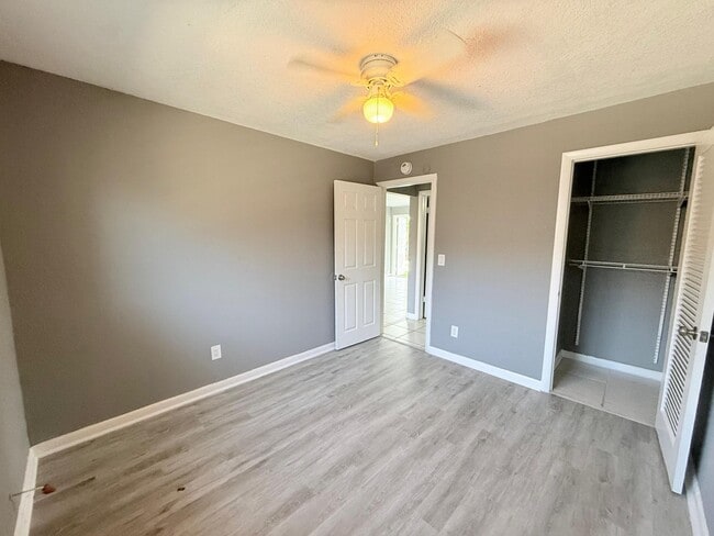 Foto del edificio - 815 2nd St