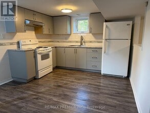 Building Photo - 404 Rustic Rd