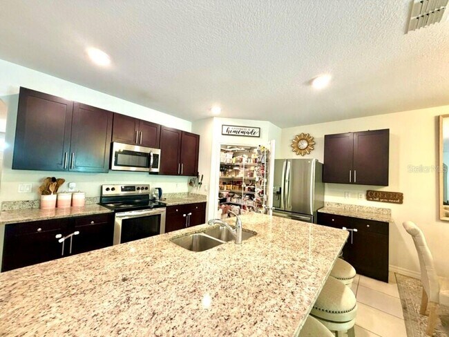 Building Photo - 394 Briar Patch Lp
