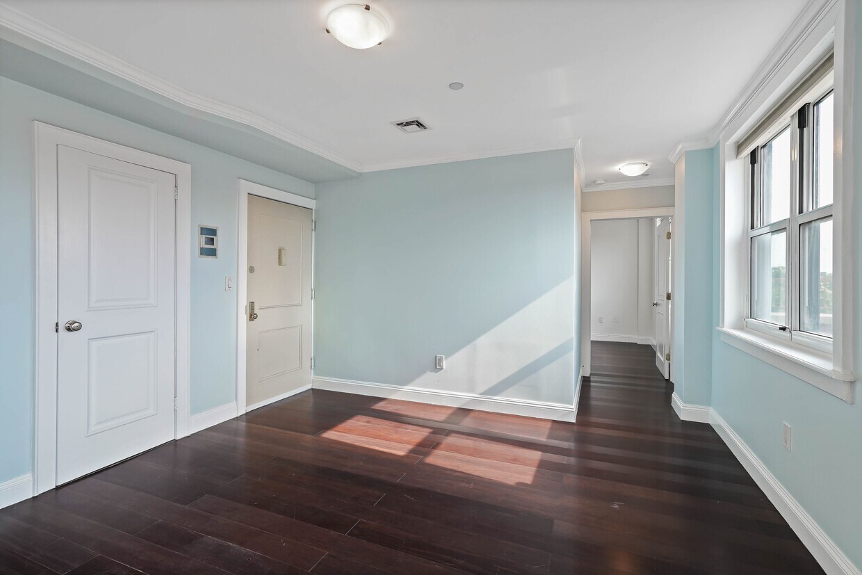Foto principal - 235 Ocean Pkwy