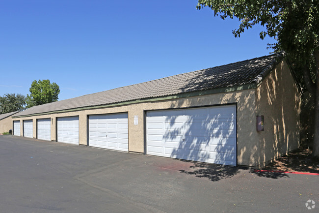 Building Photo - Boulder Springs Apartments