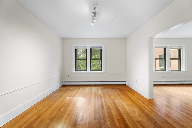 Building Photo - 108 Livingston St