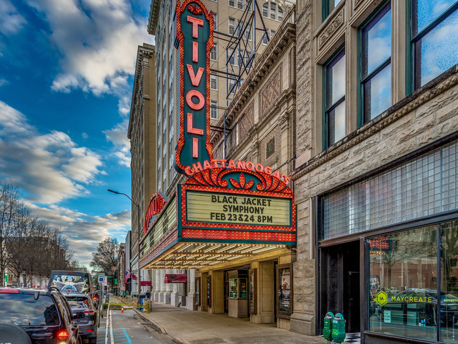 Building Photo - The Maclellan