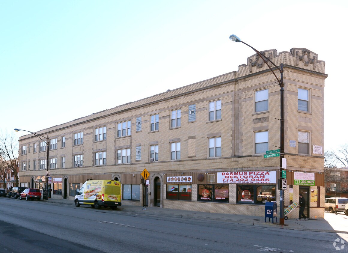 Foto principal - 4776-4788 N Elston Ave