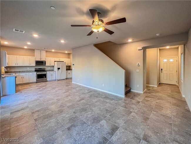Building Photo - 388 Canyon Mist Ct