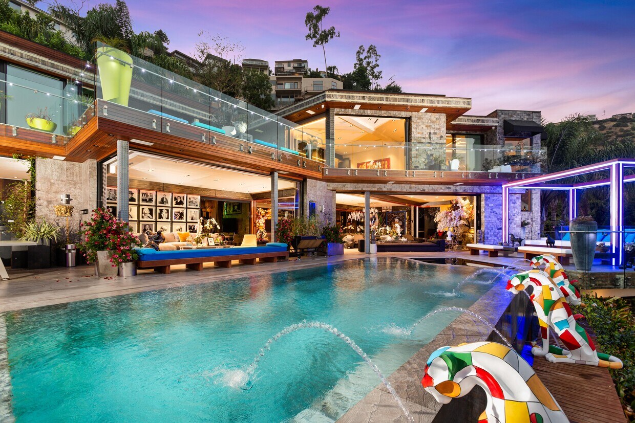 Foto principal - 8356 Sunset View Dr