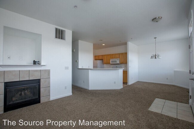 Building Photo - 2851 Kansas Dr