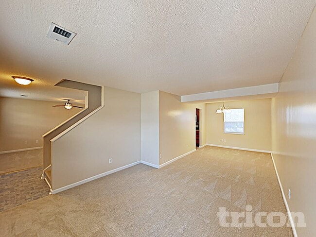 Foto del edificio - 521 Halleck Ln