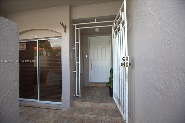 Building Photo - 6475 SW 129th Ave