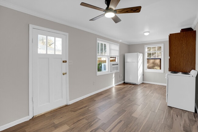 Foto del edificio - 3600 Yale Ave