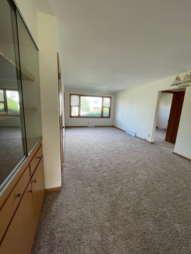 Foto del edificio - 7319 W Tripoli Ave