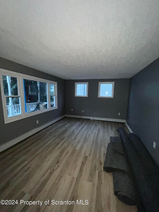 Building Photo - 101 Girard Ave