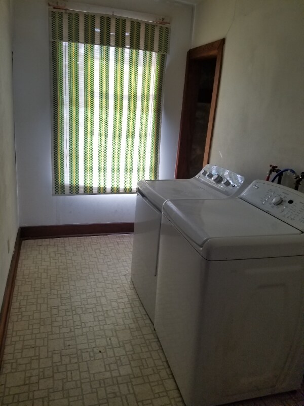 Foto del edificio - 300 Bowers St