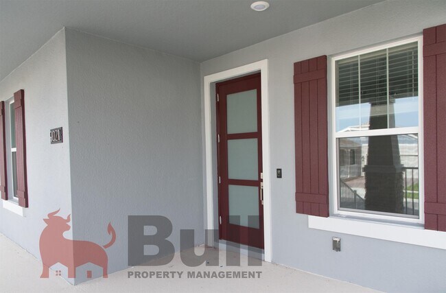 Building Photo - 9021 Pinch Shot Dr
