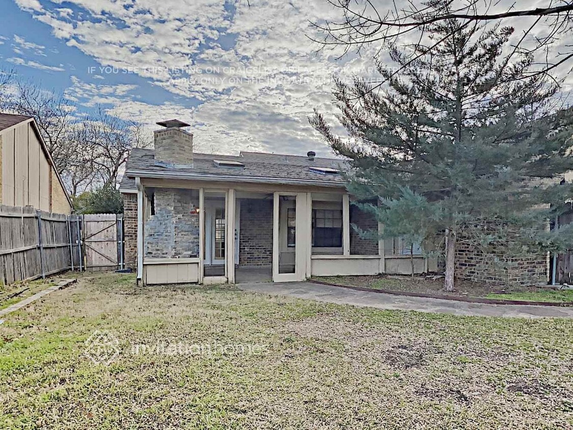 Building Photo - 419 Timberbend Trail