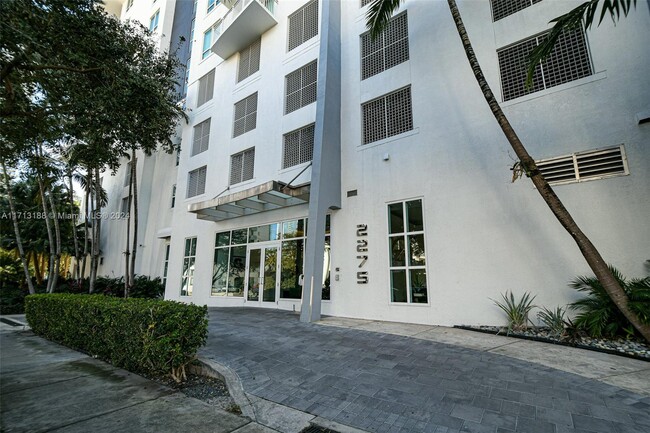 Building Photo - 2275 Biscayne Blvd Blvd