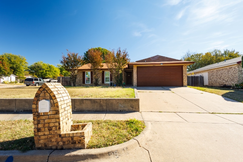 Photo - 3501 Green Hill Dr (Arlington, TX)