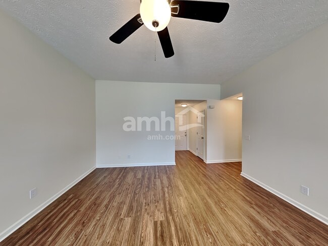 Foto del edificio - 5138 Jerickia Ct