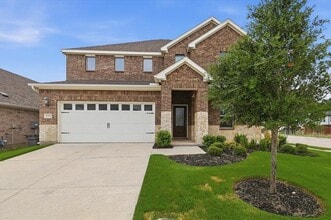 Building Photo - 1213 Birchwood Ln