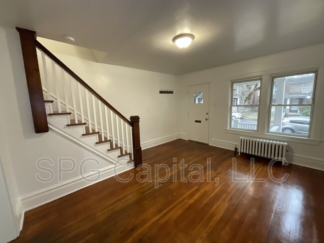 Foto del edificio - 2006 Holly St