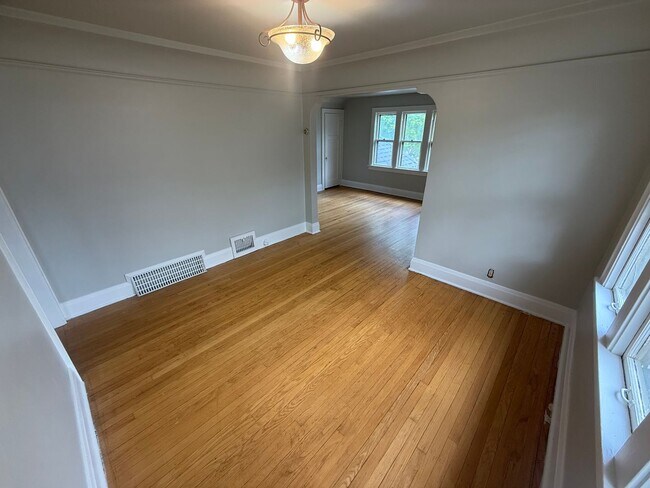 Foto del edificio - 2639 N 55th St