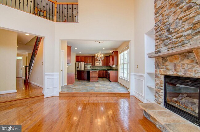 Foto del edificio - 5861 Governors Hill Dr
