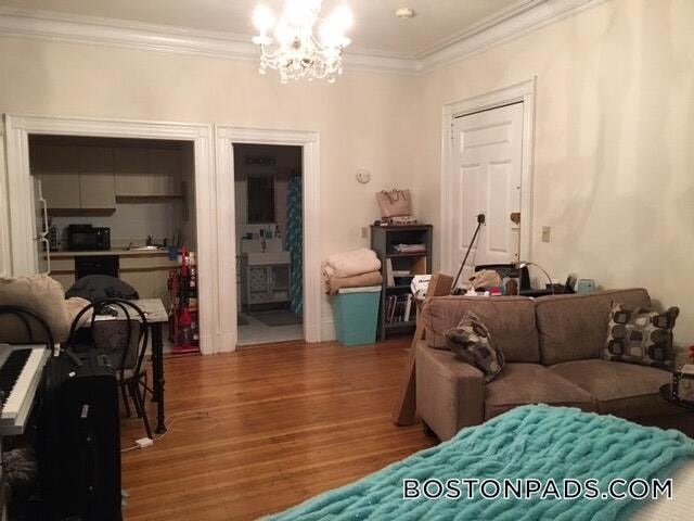 Foto principal - 869 Beacon St